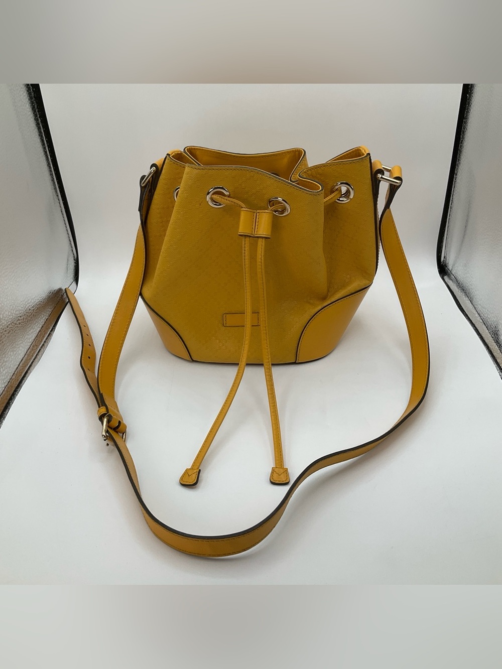 Gucci Bright Bucket Bag Diamante Leather Yellow Shoulder Bag